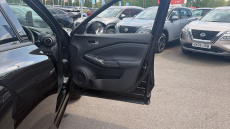 Nissan Juke 1.0 DiG-T 114 N-Connecta 5dr Petrol Hatchback